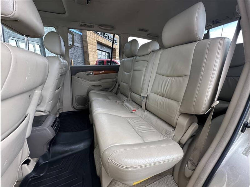 2004 Lexus GX 470