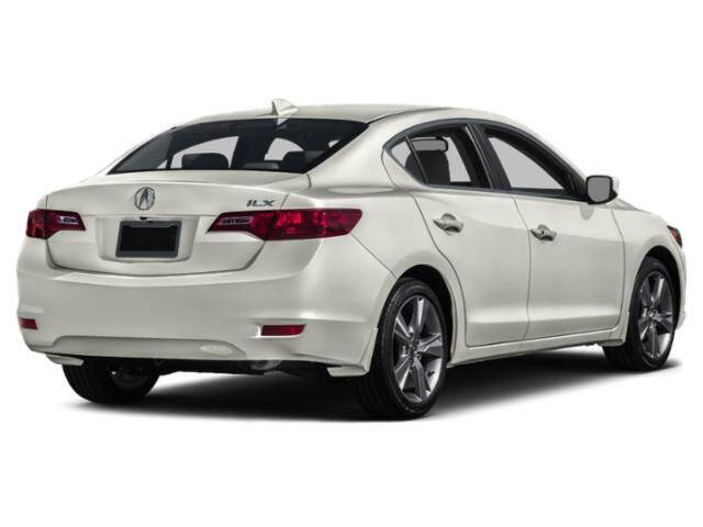 2015 Acura ILX 2.0L w/Tech
