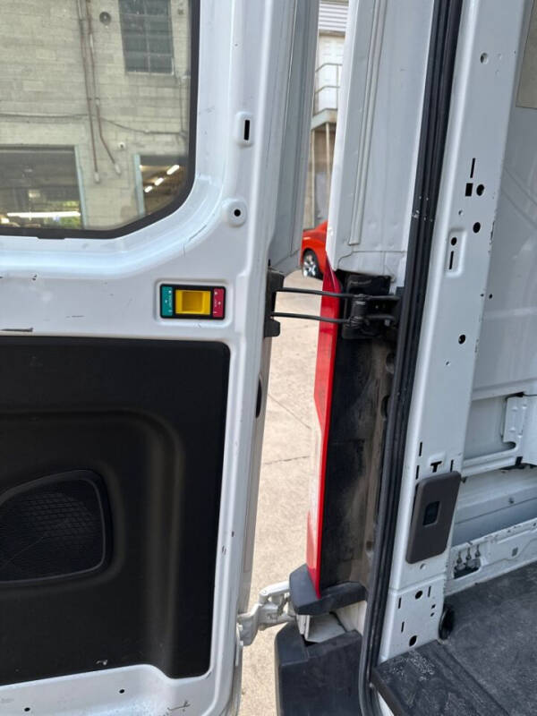 2020 Ford Transit 250