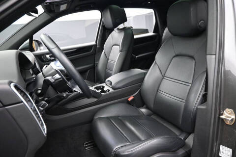 2023 Porsche Cayenne
