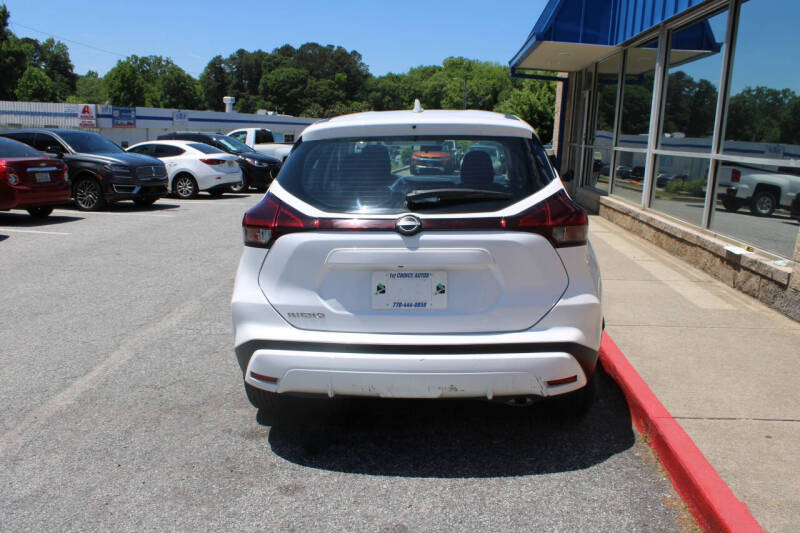 2023 Nissan Kicks S