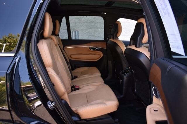 2018 Volvo XC90 T8 eAWD Inscription