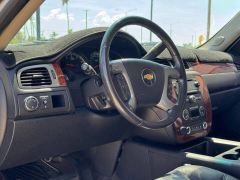 2011 Chevrolet Suburban LT