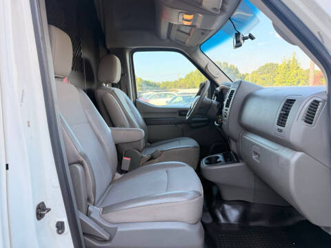 2017 Nissan NV