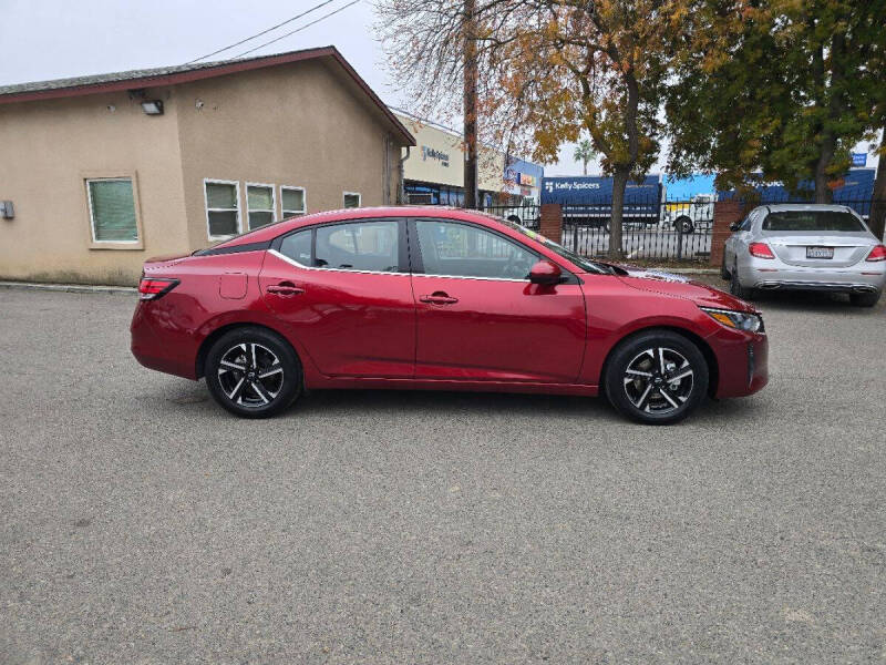 2024 Nissan Sentra SV