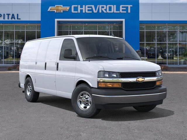 2025 Chevrolet Express 2500