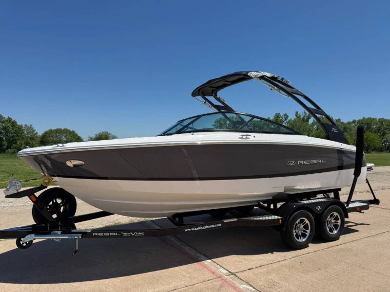2025 Regal LS2 SURF