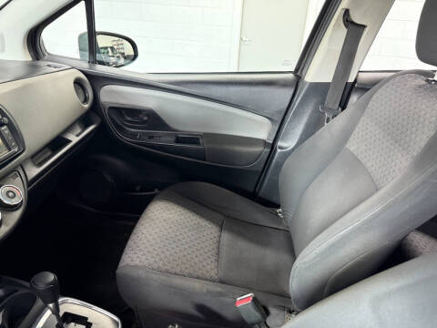 2017 Toyota Yaris 5-Door L