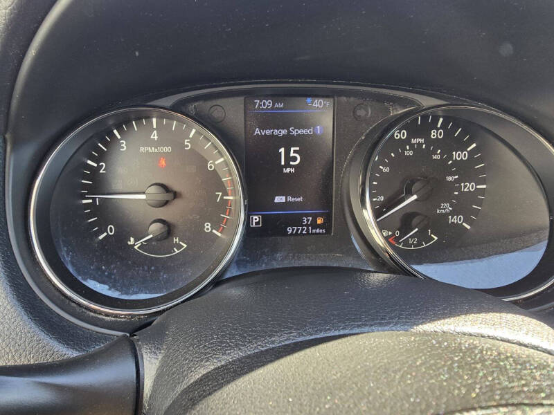 2019 Nissan Rogue SV