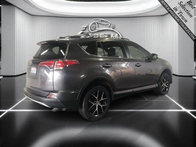2018 Toyota RAV4 SE