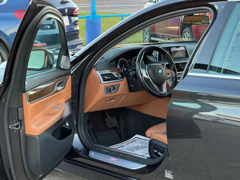 2019 BMW 7 Series 750i