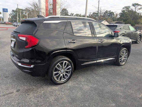 2023 GMC Terrain Denali