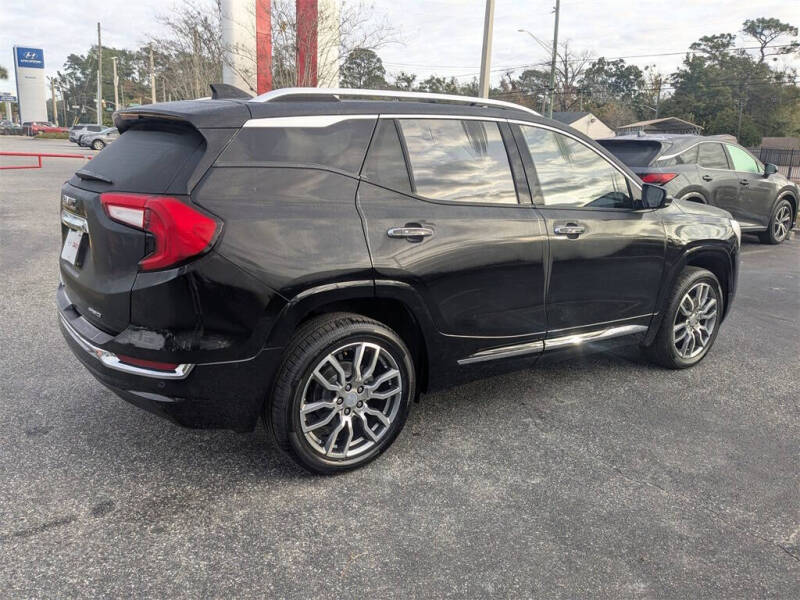 2023 GMC Terrain Denali