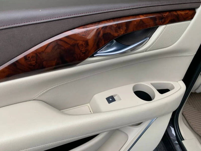 2015 Cadillac Escalade ESV Premium