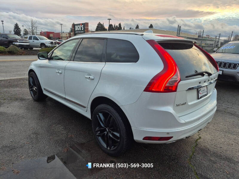 2016 Volvo XC60 T5 Platinum