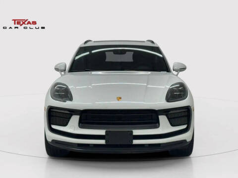 2022 Porsche Macan S