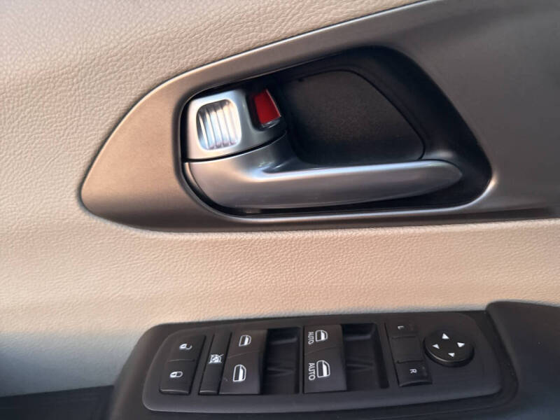 2021 Chrysler Pacifica Touring