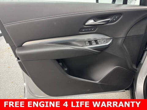 2022 Cadillac XT4 Premium Luxury