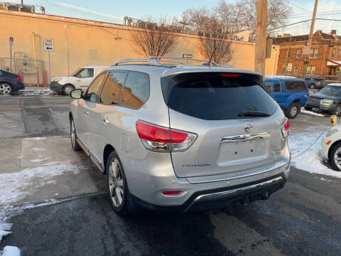 2015 Nissan Pathfinder Platinum