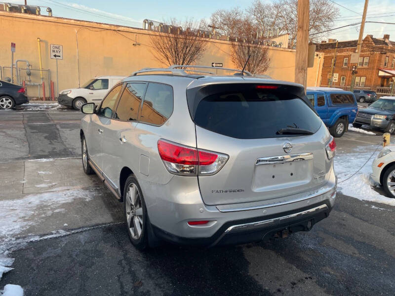 2015 Nissan Pathfinder Platinum