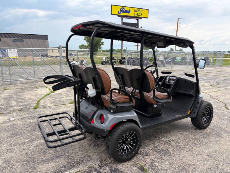 2024 E-Z-GO Liberty
