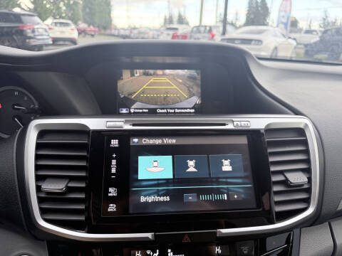 2017 Honda Accord EX-L w/Navi w/Honda Sensing