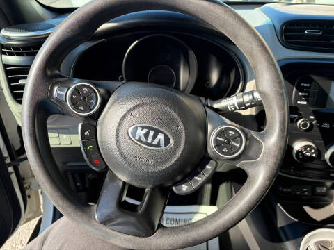 2016 Kia Soul +