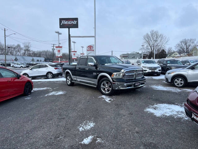 2016 RAM Ram 1500 Pickup Laramie's photo