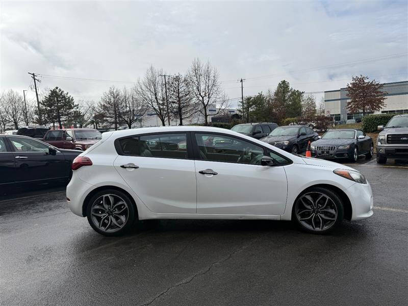 2016 Kia Forte5 SX