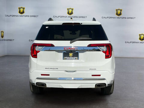 2023 GMC Acadia Denali