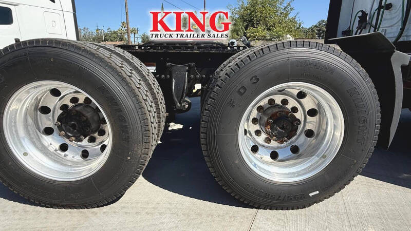 2022 Freightliner Cascadia