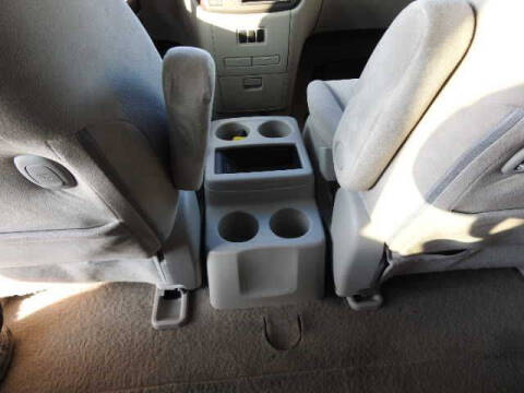 2017 Nissan Quest SV