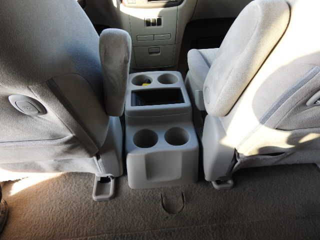 2017 Nissan Quest SV