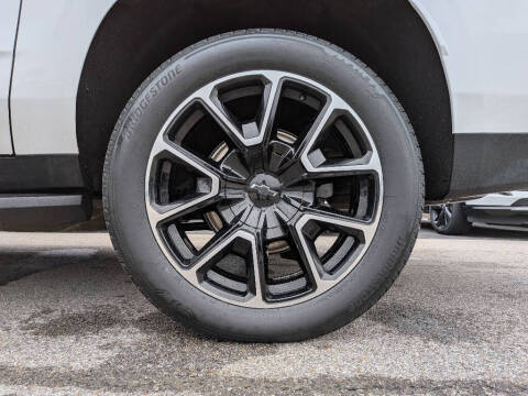 2022 Chevrolet Suburban RST