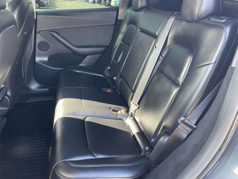 2024 Tesla Model Y Performance