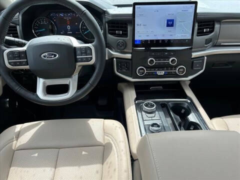 2023 Ford Expedition XLT