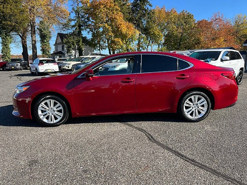 2014 Lexus ES 350 photo 4