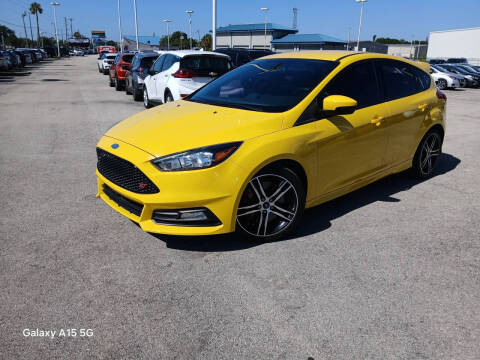 2018 Ford Focus ST