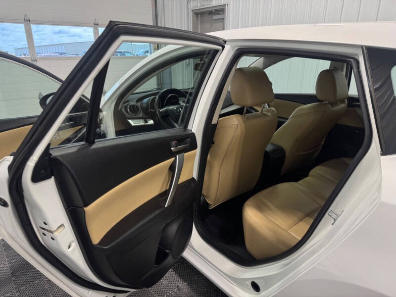 2013 Mazda MAZDA3 i Grand Touring