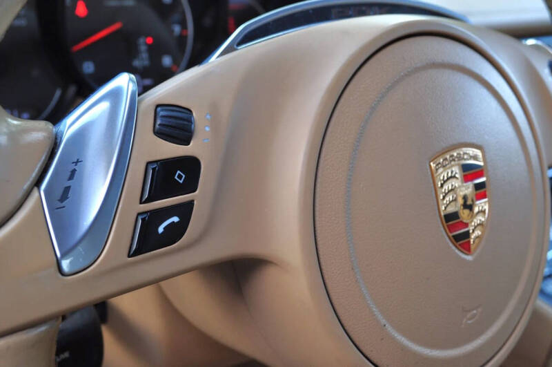 2012 Porsche Panamera