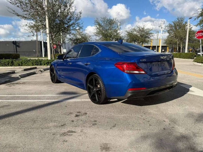 2020 Genesis G70 2.0T