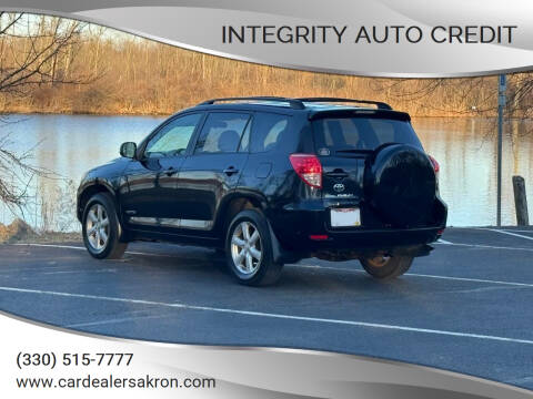 2007 Toyota RAV4 for sale at Integrity Auto Credit in Akron OH