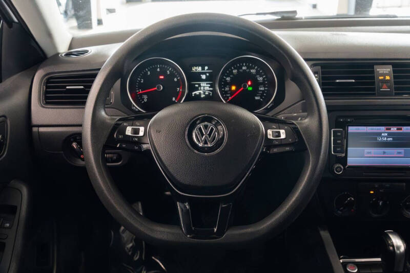 2015 Volkswagen Jetta