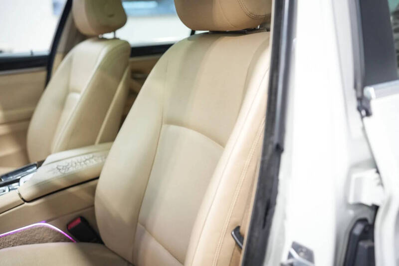 2015 BMW 5 Series 528i