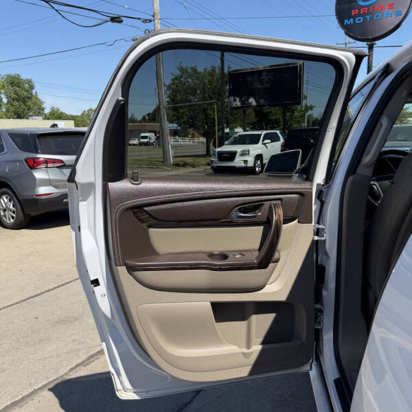 2016 GMC Acadia Denali