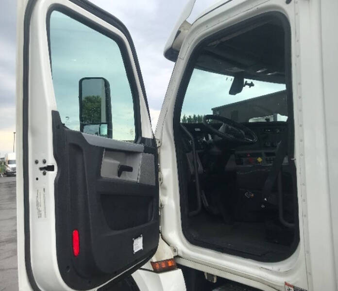 2018 Freightliner Cascadia