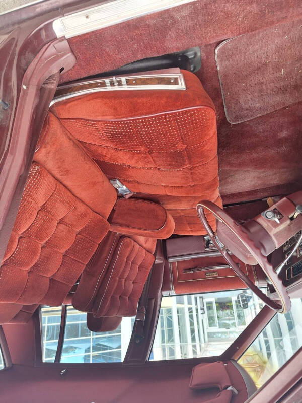 1983 Oldsmobile Delta Eighty-Eight Royale Brougham