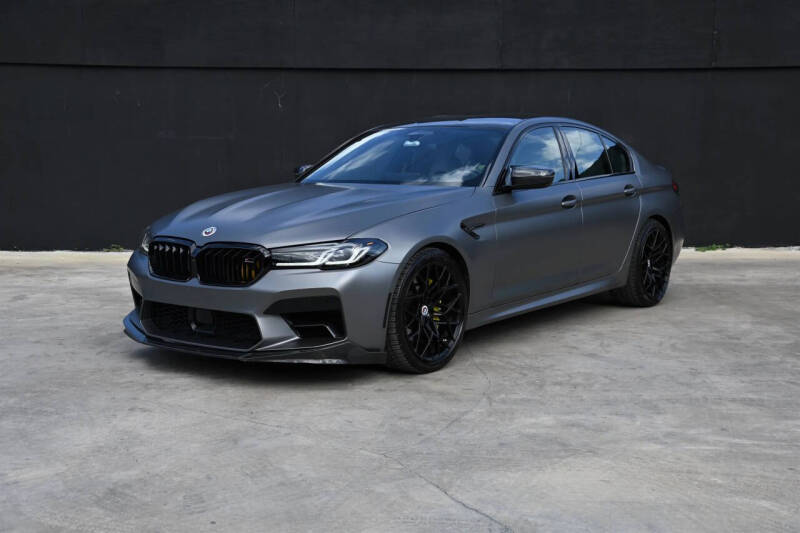 2023 BMW M5