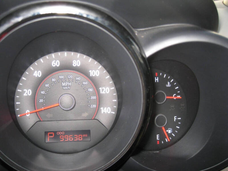 2010 Kia Soul +
