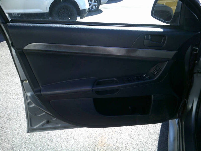 2012 Mitsubishi Lancer SE
